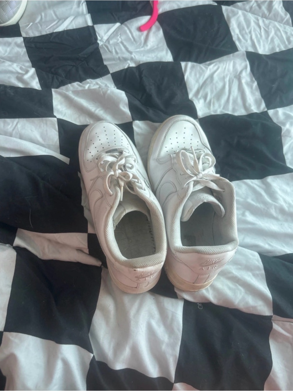 Nike White Women's Low-Top Sneakers